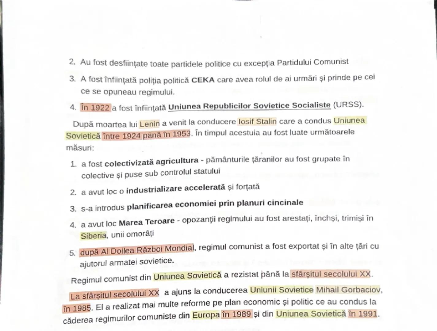 # REGIMUL COMUNIST
Cuvântul comunism vine din latină și înseamnă comun.
Ideologia comunistă a fost dezvoltată de doi germani Karl Marx și Fr