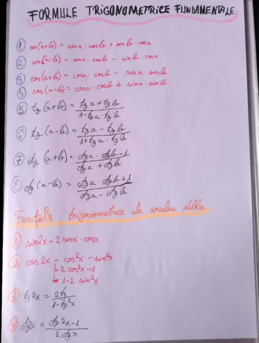 --- OCR Start ---
TRIGONOMETRIE
• Cercul trigonometric • Radiamul
DEF₁: Un unghi cu vârful în centrul cercului care are
între laturile sale 