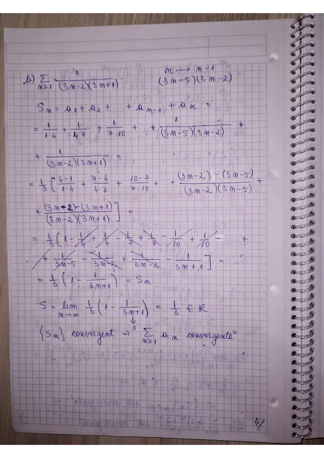 --- OCR Start ---
C
S1- Şururi de numire reale
f
Un sir de mumere reale este o functie $f:N \to \mathbb{R}$,
f(m)=0x , unde $a_{m}$ aute 1.