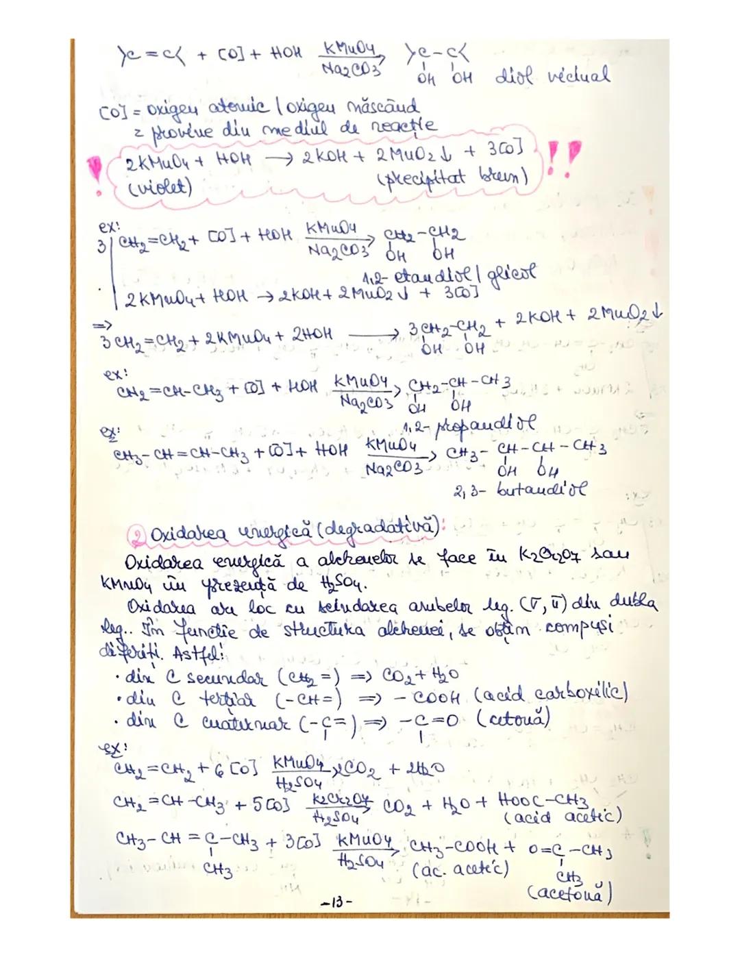 # Leg. dublă este formată dintr-o leg. σ şi o leg. π. Atomul de C implicat într-o dublă leg. formează 3 leg. σ coplanare cu închizuri de 120