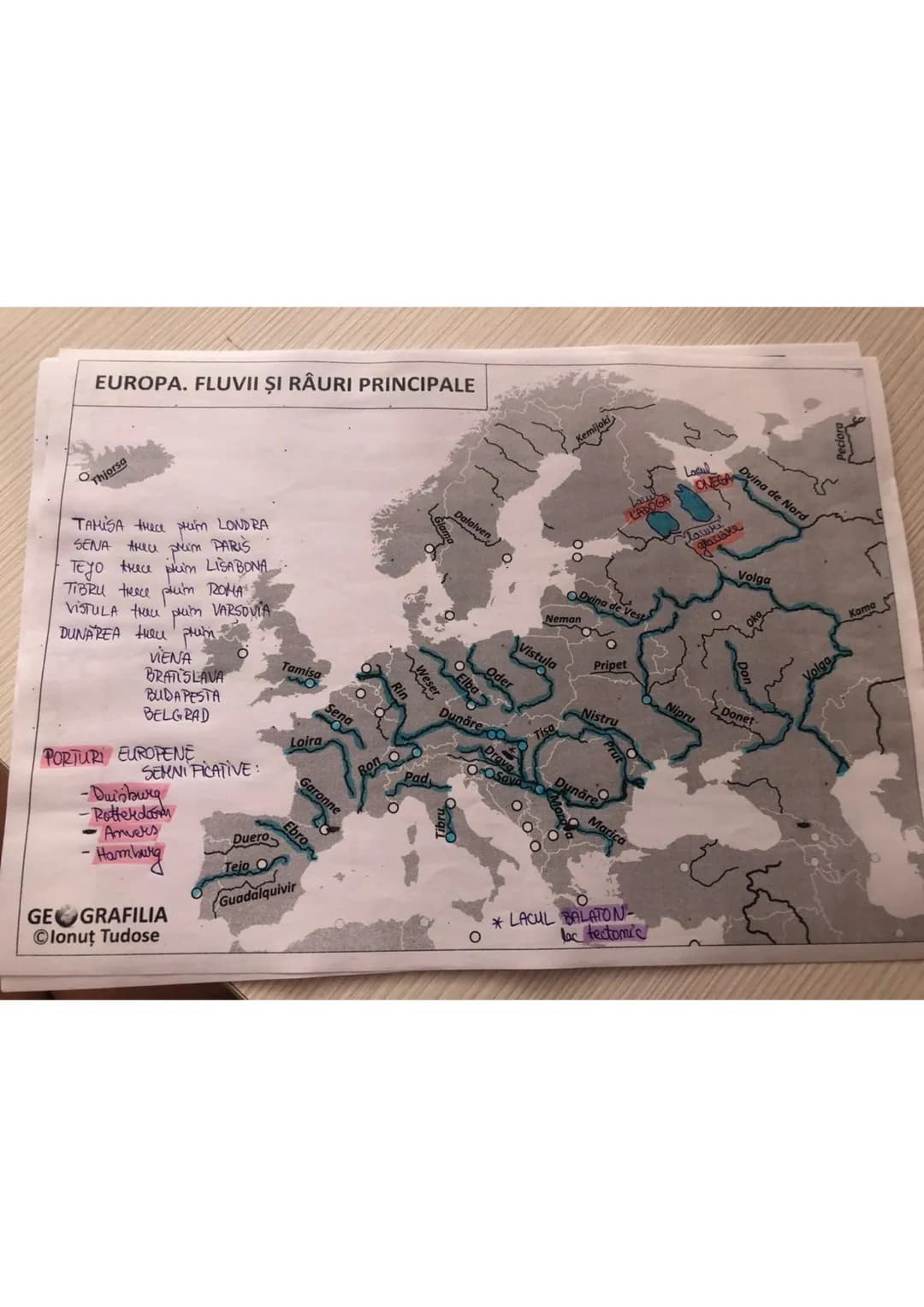 LIMITE
N-OCEANUL
ARCTIC
Copul Nord
V-OCEANUL
ATLANTIC
UNCARIA
UCRAINA
GERBIETY PULGARIA
NEAGRA
Capel
Roca
Capul Tarif
capitale
S-M
