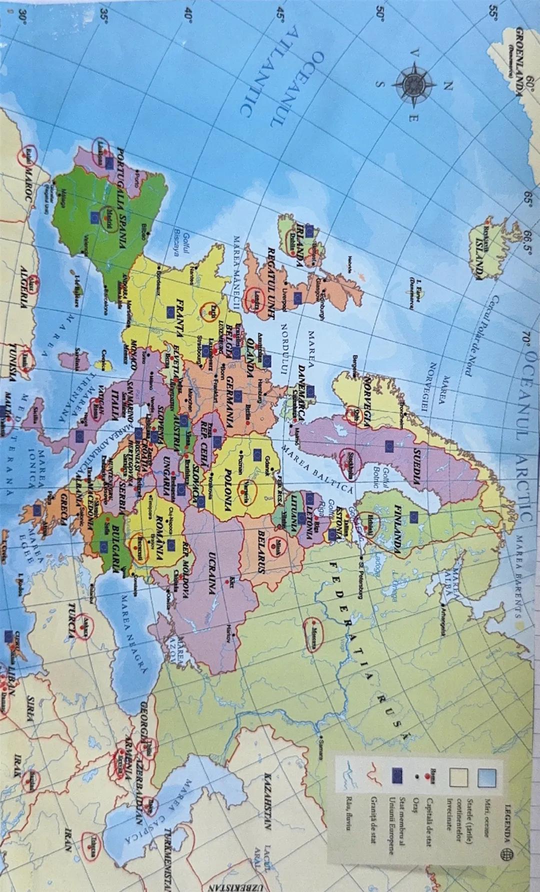 70° OCEANUL ARCTIC
MAREA BARENTS
60°
GROENLANDA
65° 66.5°
55°
ISLANDA
Cercul Polar de Nord
N
MAREA
NORVEGIEI
SUEDIA
1. Far
(Danemarca)
FINLA